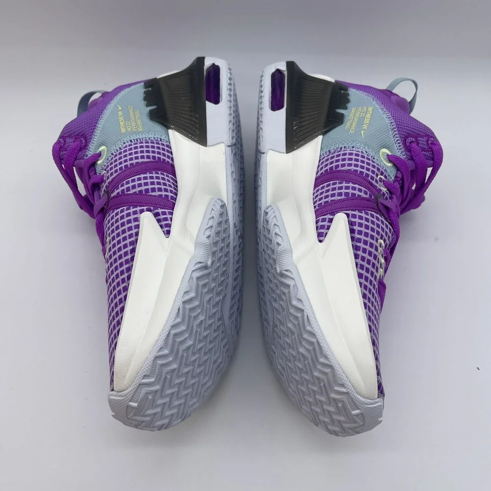 NWB Nike DM1123-500 Lebron Witness VII Men's Size 12 Basketball Shoes Sneakers
